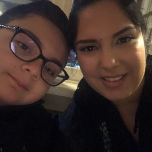 Meet your Posher, Selene